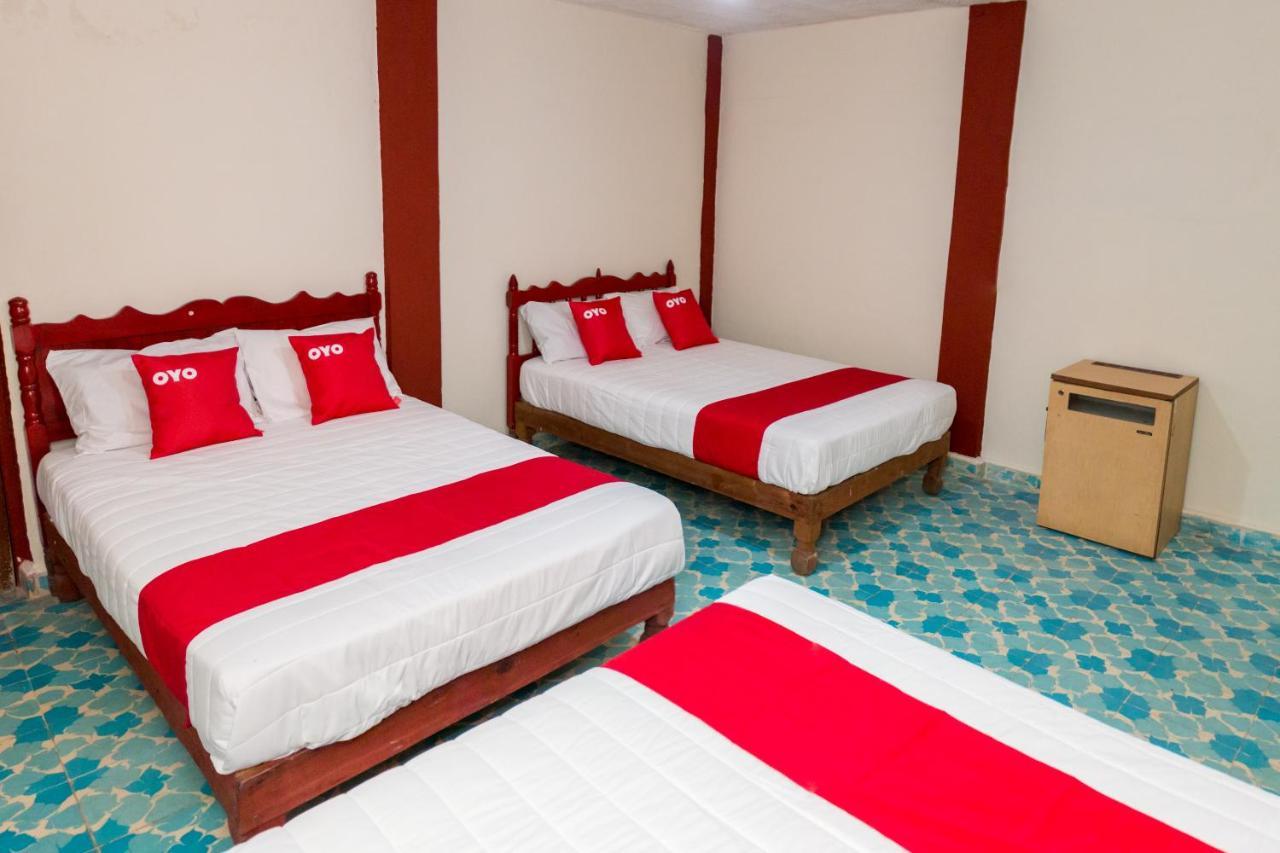 Oyo Hotel Rubi Zihuatanejo Dış mekan fotoğraf