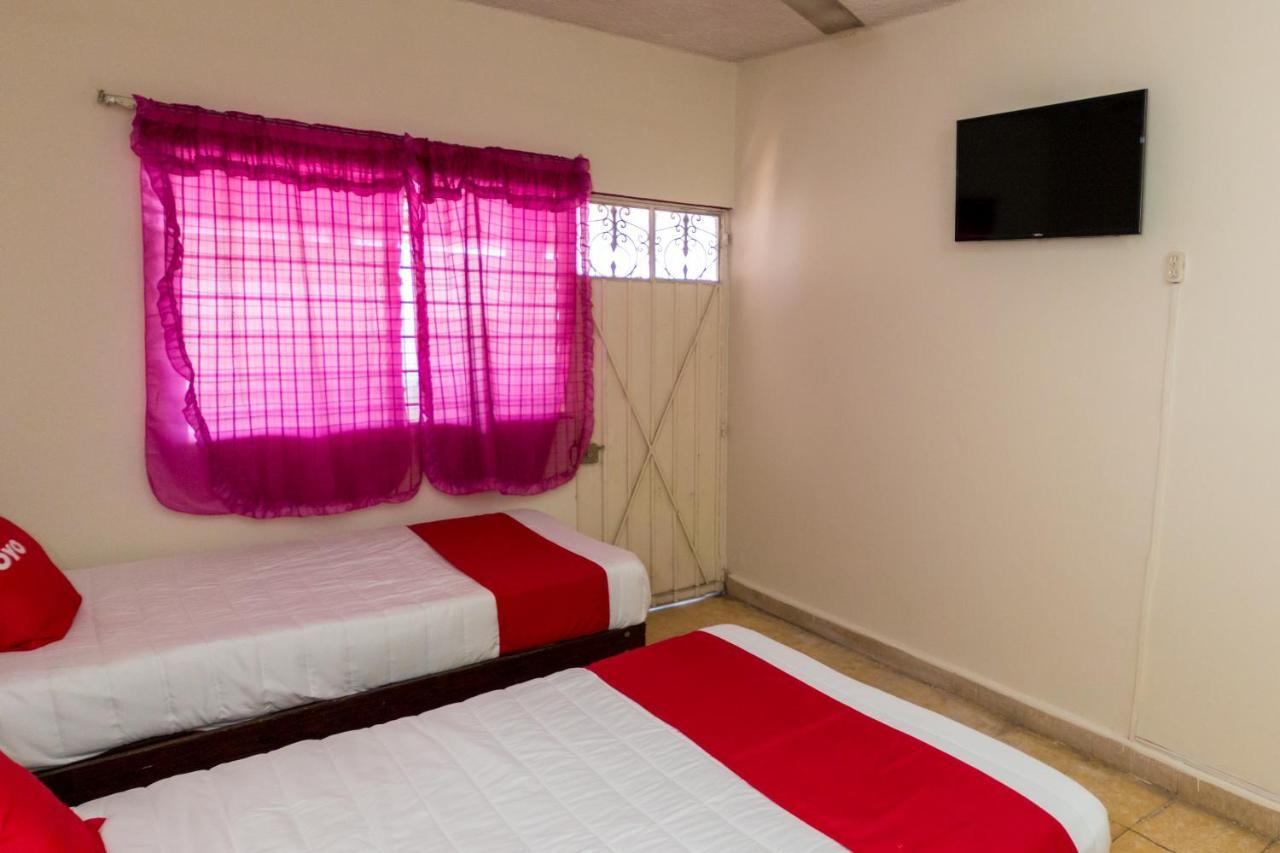 Oyo Hotel Rubi Zihuatanejo Dış mekan fotoğraf