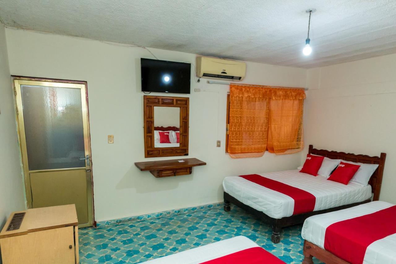 Oyo Hotel Rubi Zihuatanejo Dış mekan fotoğraf